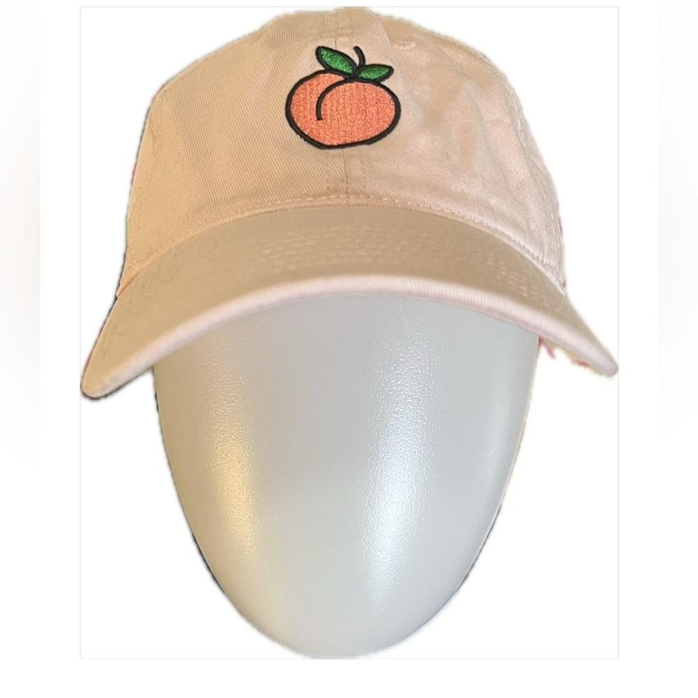 Mighty Fine peach emoji hat